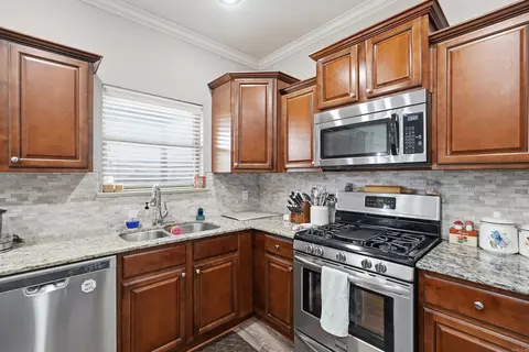 Kitchen - 1220 Andrews Dr, Conway, AR 72032 photo 1 of 5