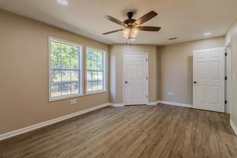 Bedroom - 120 Cypress Dr, Trumann, AR 72472 photo 3 of 3