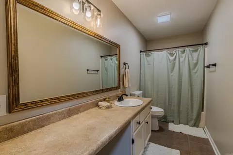 Bath - 120 Cypress Dr, Trumann, AR 72472 photo 1 of 2