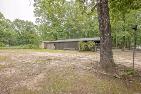 Exterior - 5205 Rogers Rd, Pine Bluff, AR 71603 photo 7 of 14