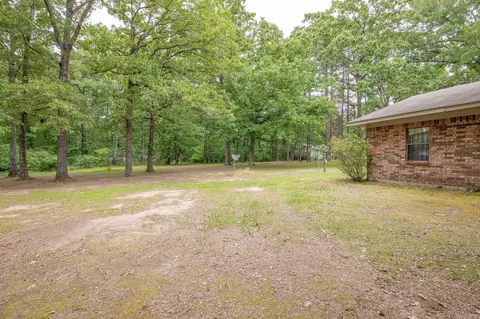 Exterior - 5205 Rogers Rd, Pine Bluff, AR 71603 photo 10 of 14