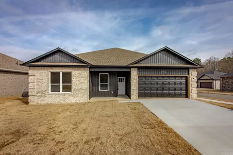 912 W Dell Vista Cv, Cabot, AR 72023