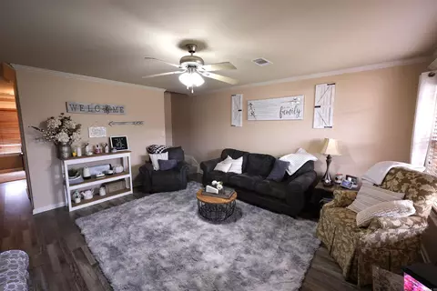 Living - 15 Daytona Dr, Cabot, AR 72023 photo 1 of 1