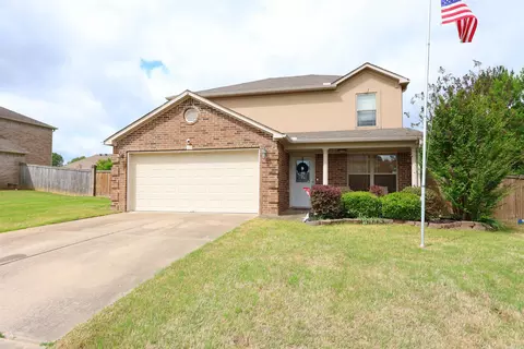 15 Daytona Dr, Cabot, AR 72023