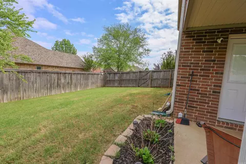 Exterior - 15 Daytona Dr, Cabot, AR 72023 photo 4 of 5
