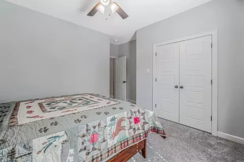 Bedroom - 8 Winterberry Dr, Greenbrier, AR 72058 photo 7 of 7