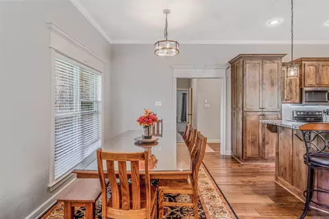 Dining - 8 Winterberry Dr, Greenbrier, AR 72058 photo 1 of 1