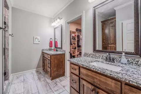 Bath - 8 Winterberry Dr, Greenbrier, AR 72058 photo 1 of 3