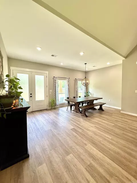 Dining - 44 Skinner Rd, Austin, AR 72007 photo 2 of 2