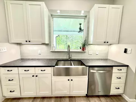 Kitchen - 44 Skinner Rd, Austin, AR 72007 photo 4 of 5