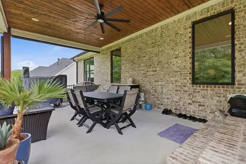 Exterior - 813 Belle Grove Loop, Benton, AR 72019 photo 5 of 7