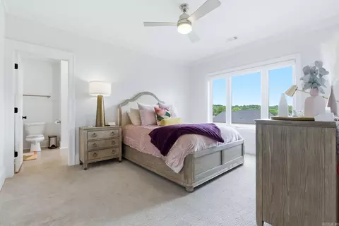 Bedroom - 813 Belle Grove Loop, Benton, AR 72019 photo 5 of 8