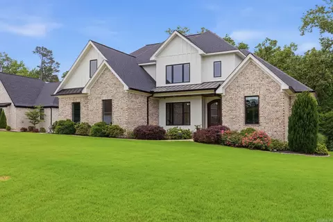 Exterior - 813 Belle Grove Loop, Benton, AR 72019 photo 2 of 7