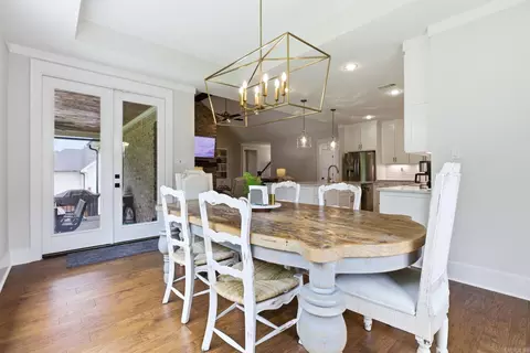 Dining - 813 Belle Grove Loop, Benton, AR 72019 photo 2 of 3