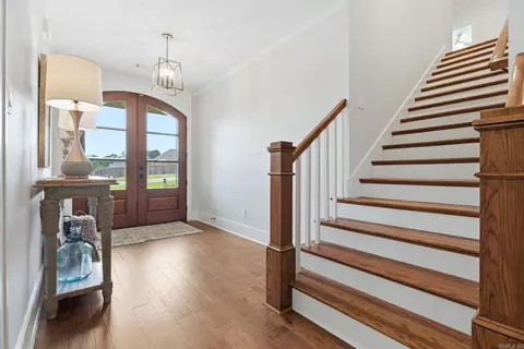Entry Way - 813 Belle Grove Loop, Benton, AR 72019 photo 1 of 2