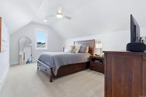 Bedroom - 813 Belle Grove Loop, Benton, AR 72019 photo 6 of 8