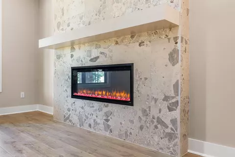 Living - 742 Grand Valley Loop, Austin, AR 72007 photo 2 of 3