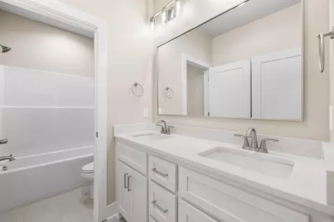 Bath - 742 Grand Valley Loop, Austin, AR 72007 photo 6 of 7