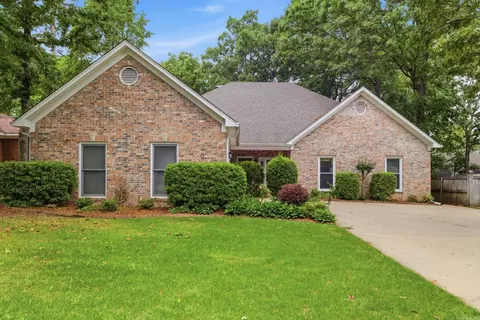 24 Aberdeen Dr, Little Rock, AR 72223