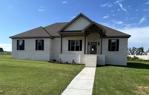 101 Barton St, Beebe, AR 72012