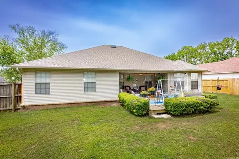 Exterior - 604 Shanie Dr, Beebe, AR 72012 photo 7 of 9