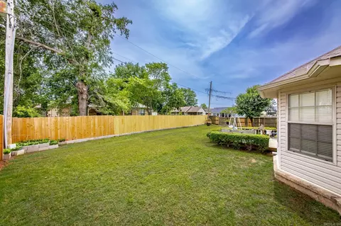 Exterior - 604 Shanie Dr, Beebe, AR 72012 photo 8 of 9