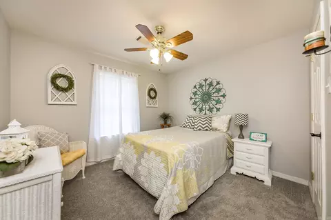 Bedroom - 604 Shanie Dr, Beebe, AR 72012 photo 6 of 7