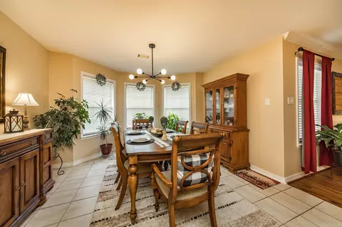 Dining - 604 Shanie Dr, Beebe, AR 72012 photo 1 of 3