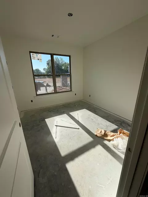 Bedroom - 102 Fitzgerald Dr, Benton, AR 72015 photo 3 of 3