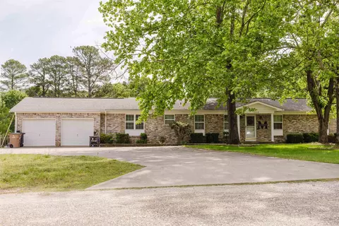 17318 Bennett Ln, Mabelvale, AR 72103
