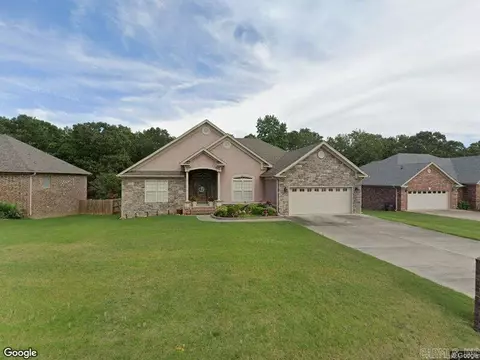 1302 Lost Creek Dr, Jacksonville, AR 72076