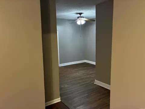 Entry Way - 302 Spring St, Beebe, AR 72012 photo 1 of 3