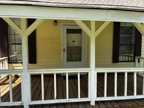 Exterior - 302 Spring St, Beebe, AR 72012 photo 5 of 6