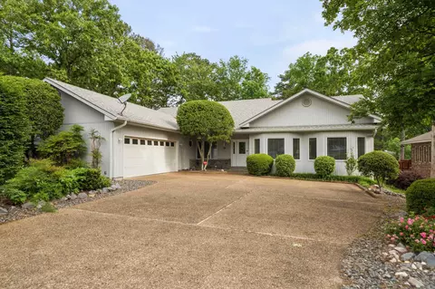 18 Fastota Ln, Hot Springs Village, AR 71909