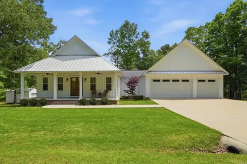 149 The Greens Dr, Fairfield Bay, AR 72088