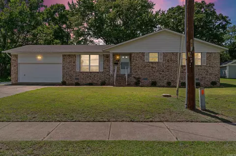504 Case St, Heber Springs, AR 72543
