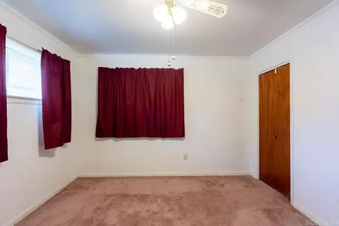 Bedroom - 110 W Curran St, Des Arc, AR 72040 photo 3 of 6
