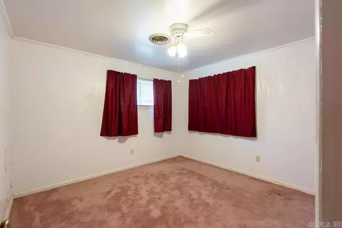 Bedroom - 110 W Curran St, Des Arc, AR 72040 photo 2 of 6