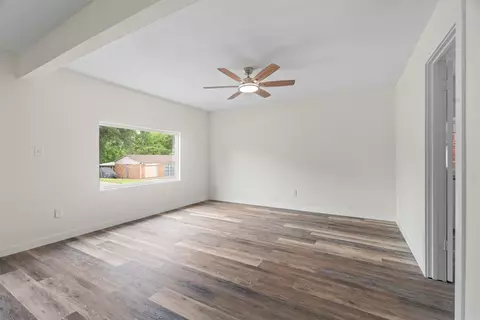 Living - 101 Martin Cir, Fort Smith, AR 72908 photo 5 of 6