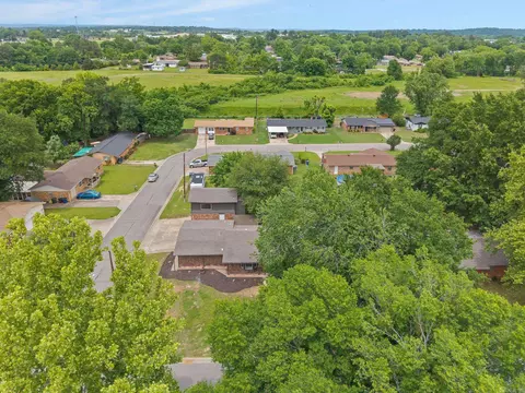 View/Area - 101 Martin Cir, Fort Smith, AR 72908 photo 2 of 6