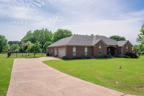 65 Lost Creek Dr, Heber Springs, AR 72543
