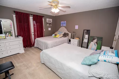 Bedroom - 70 Moore Cir, Rison, AR 71665 photo 3 of 5