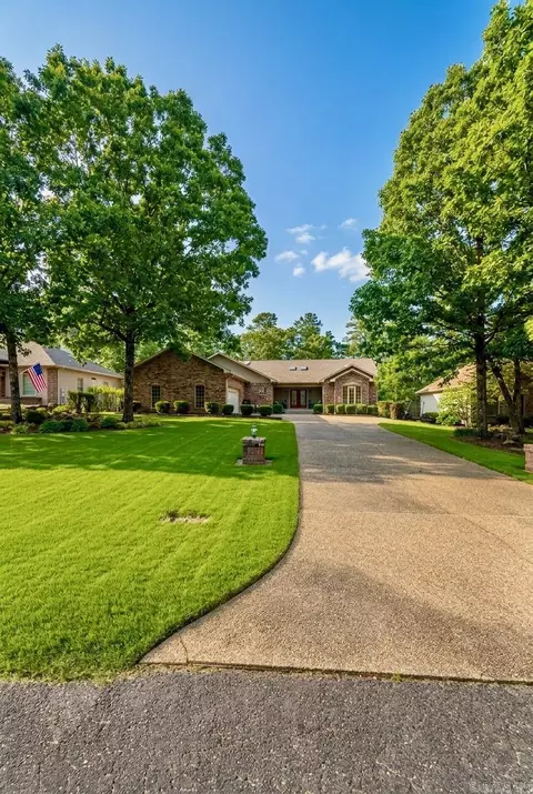 5 Telon Ln, Hot Springs Village, AR 71909