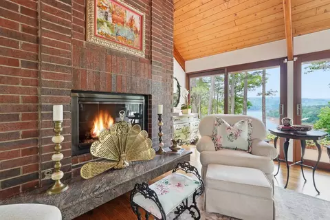 Living - 750 Valhalla, Edgemont, AR 72044 photo 2 of 6