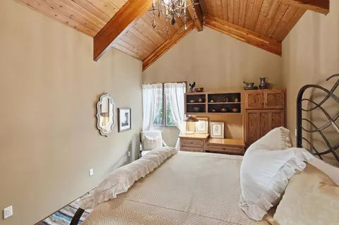 Bedroom - 750 Valhalla, Edgemont, AR 72044 photo 4 of 6