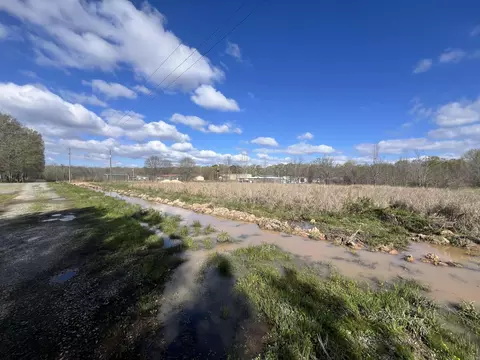 14 Drake Ln, Stuttgart, AR 72160