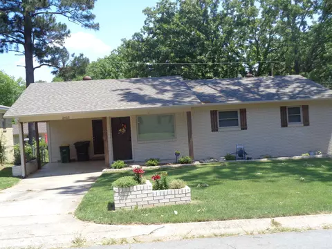 2613 Vancouver Dr, Little Rock, AR 72204