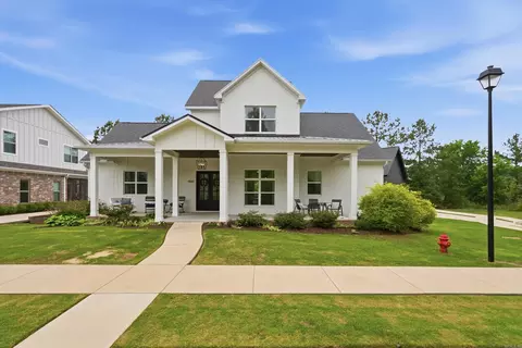 Exterior - 4885 Edgewood Park, Conway, AR 72034 photo 8 of 10