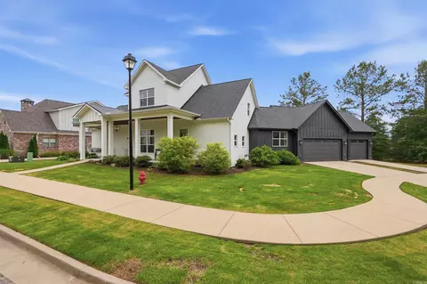 Exterior - 4885 Edgewood Park, Conway, AR 72034 photo 7 of 10