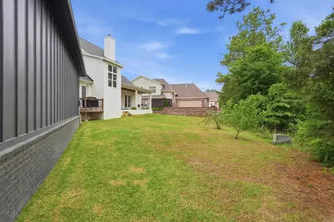 Exterior - 4885 Edgewood Park, Conway, AR 72034 photo 6 of 10